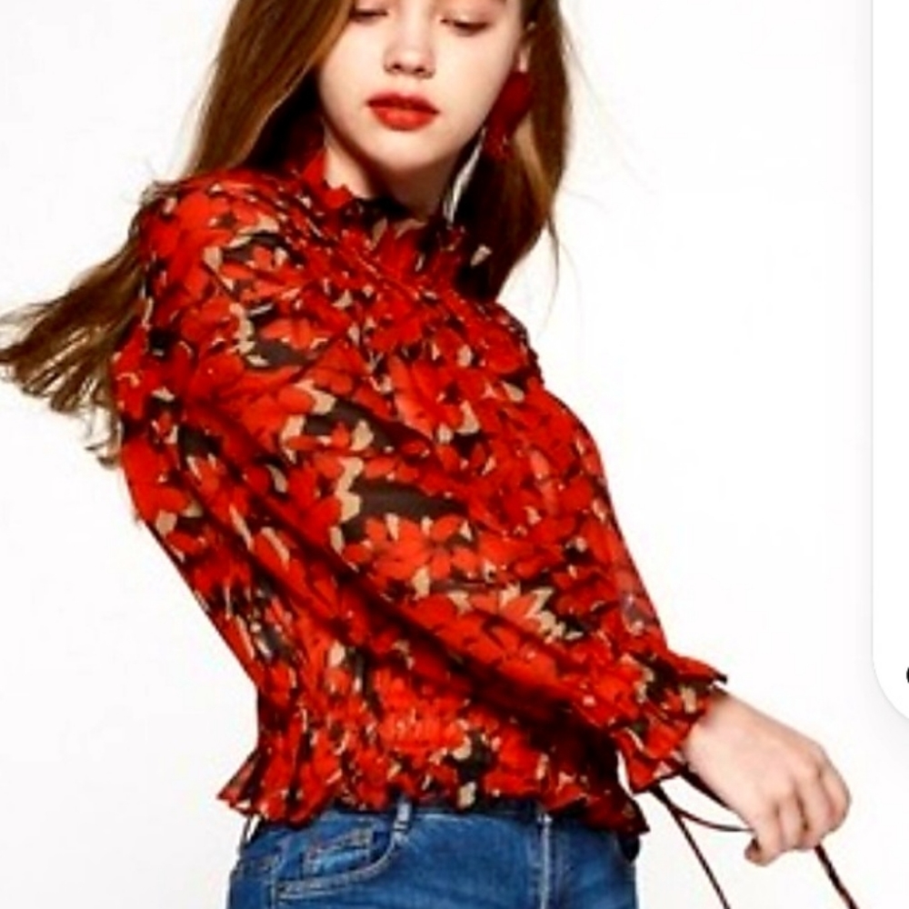 NWT Te Da' MEDIUM TOP BLOUSE UNIQUE CROPPED BoHo SMOCKED RED - Picture 2 of 16